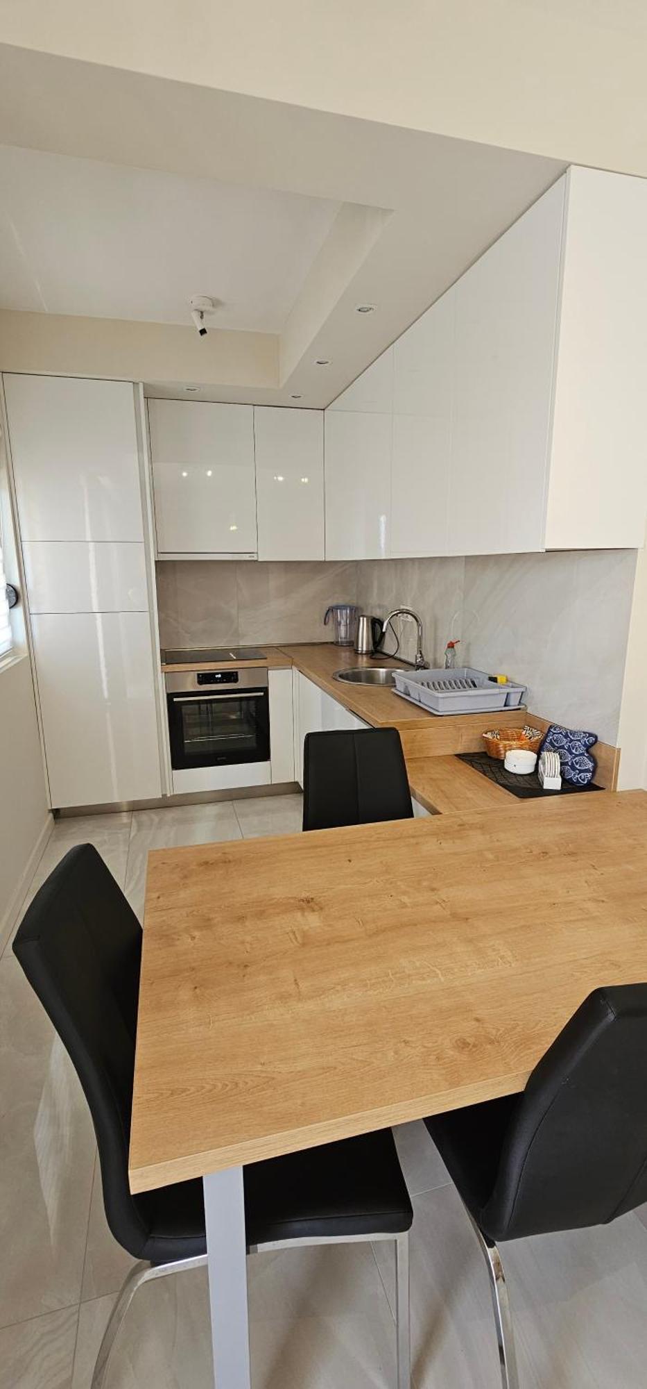 Ralux Apartman 티바트 외부 사진