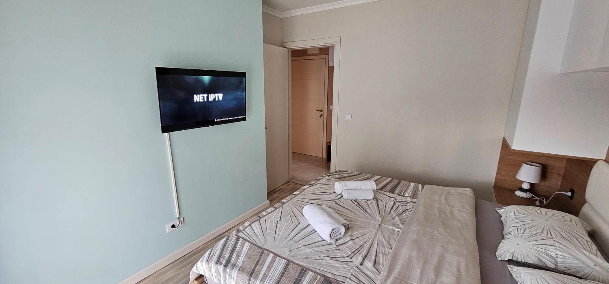 Ralux Apartman 티바트 외부 사진
